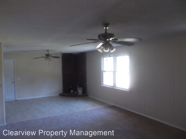 Building Photo - 4 br, 2 bath House - 407 Ponderosa Rd.