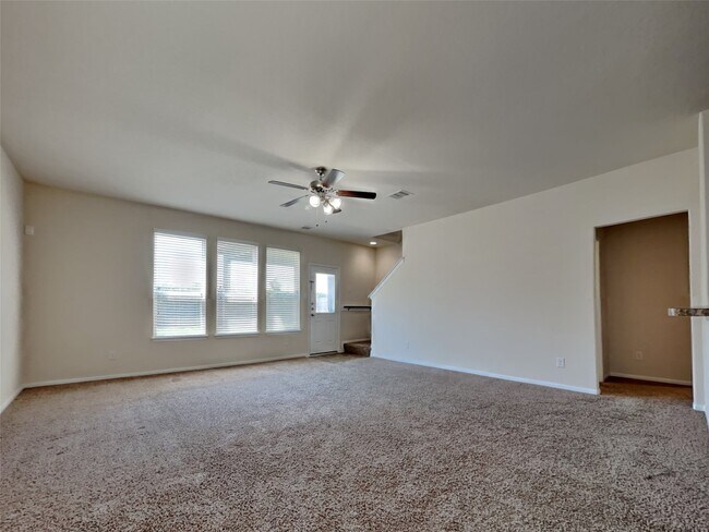 Foto del edificio - 15315 Signal Ridge Way