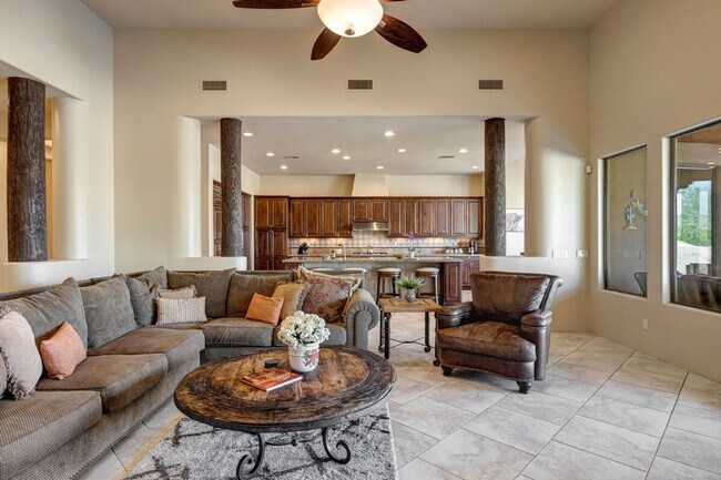 Foto del edificio - 14214 E Gamble Ln