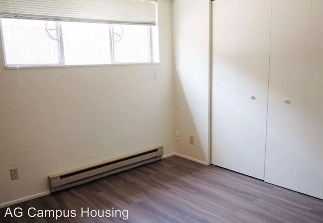 Foto del edificio - 2406 NW Jackson Ave