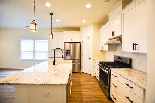 Building Photo - 1597 Thin Pine Dr
