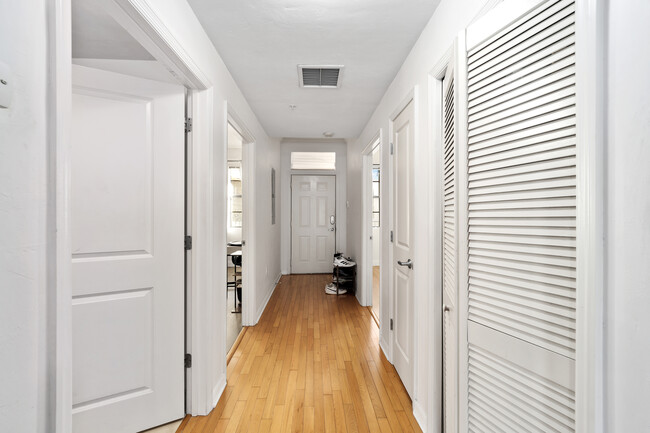 Foto del edificio - 20 SW 6th St