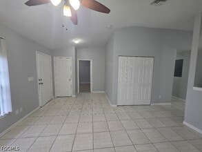 Building Photo - 4836 Golfview Blvd