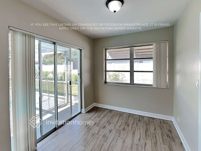 Foto del edificio - 2020 NE 62nd St