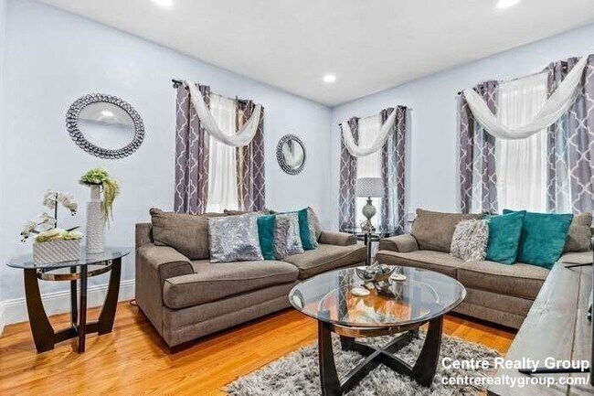 Foto del edificio - 257 Colburn St