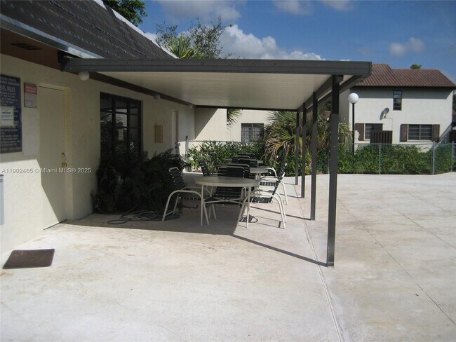 Building Photo - 11264 SW 91st Terrace