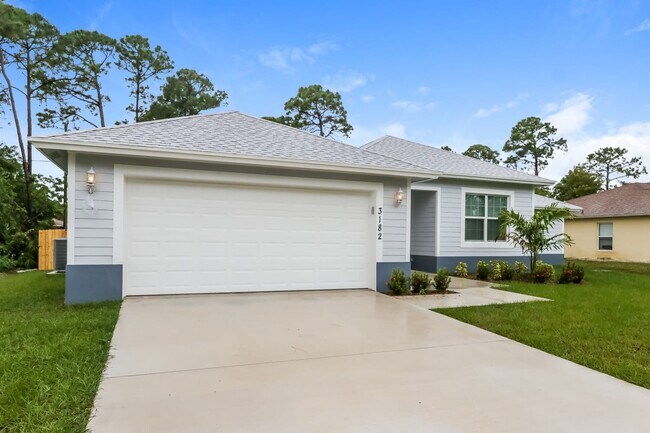 Building Photo - 3182 SW Dimattia Street