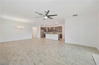 Building Photo - 8784 Cascade Price Cir