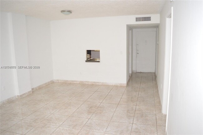 Building Photo - 15600 NW 7th Ave