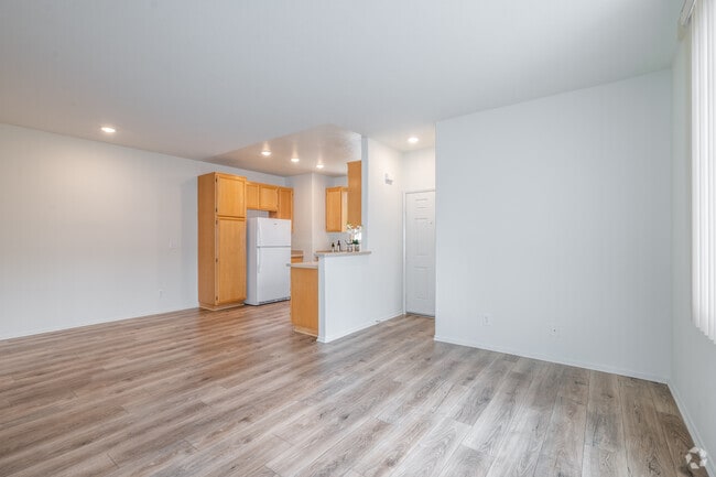 The Craftsman 2BR, 2BA - 945SF - Living Room - The Bungalows