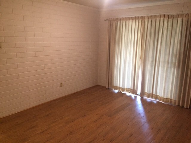 Building Photo - 4359 Montclair Cir E