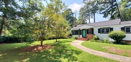 Building Photo - 1432 Pine Valley Loop