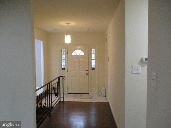 Foto del edificio - 11928 Viewcrest Terrace