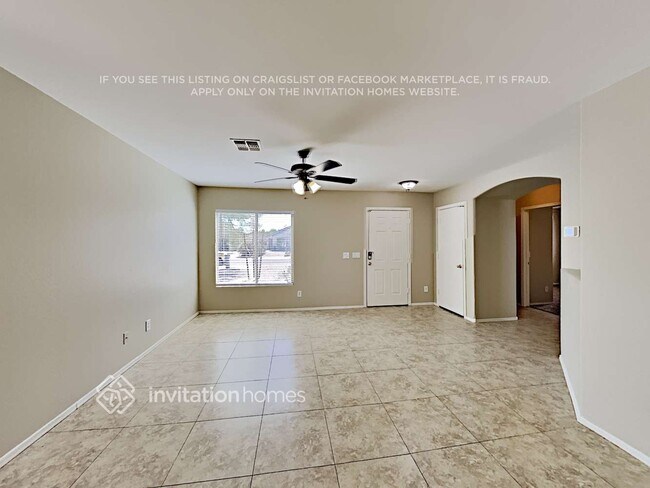 Building Photo - 39216 Kelly Cir