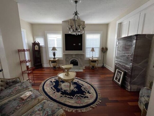 Foto del edificio - Exquisite Big Executive Apt Gustavo Lopez ...