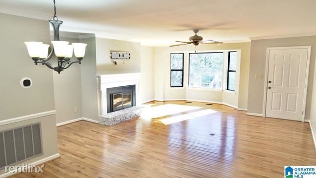 Building Photo - 2 br, 2 bath House - 3402 Woodcrest Dr