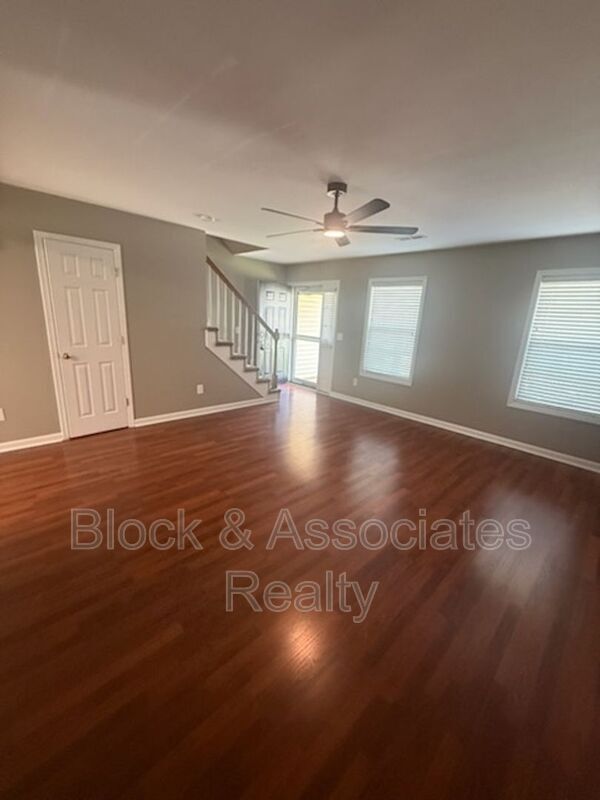 Building Photo - 4121 Bentley Dr