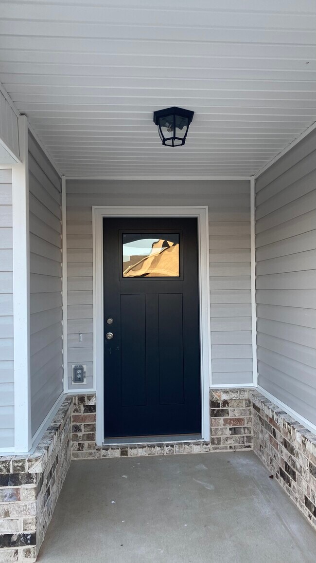 Building Photo - 139 Red Tail Cir