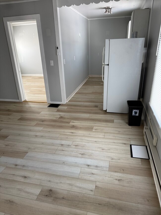 Building Photo - 88 Fair St