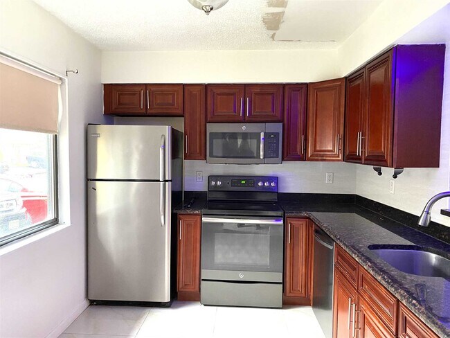 Foto del edificio - 3306 Chelsea Cove S