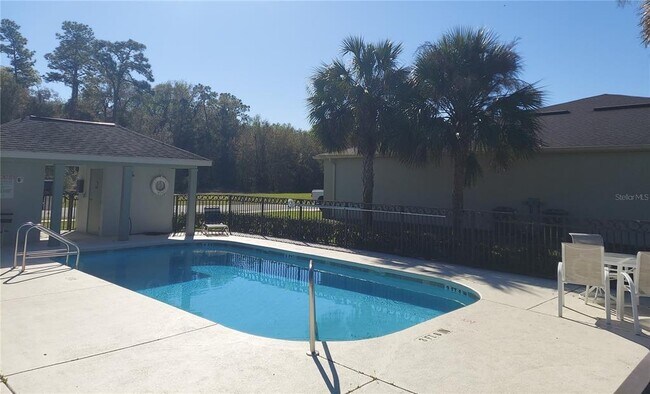 Foto del edificio - 3415 W Anthony Rd