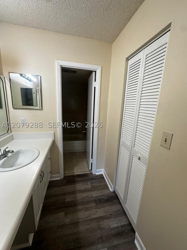 Building Photo - 6300 S Falls Cir Dr