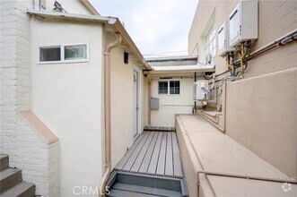 Building Photo - 53 N Baldwin Ave