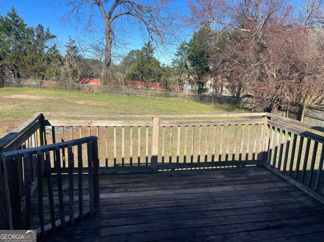 Foto del edificio - 1301 Hickory Ridge Trail