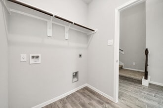 Building Photo - 22826 Xanthos St