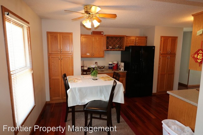 Building Photo - 4 br, 3 bath House - 3413 Churchill St.
