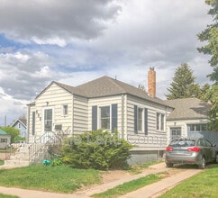 Building Photo - 669 N 10th St