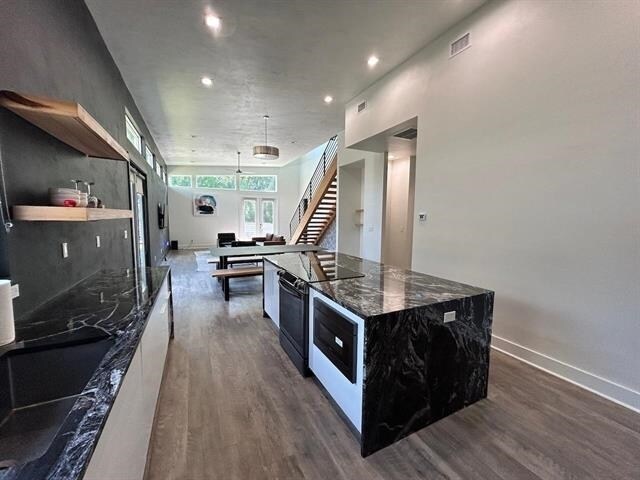 Foto del edificio - 2279 Lake Hall Rd