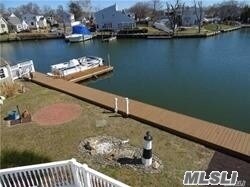 Building Photo - 30 Manor Ln