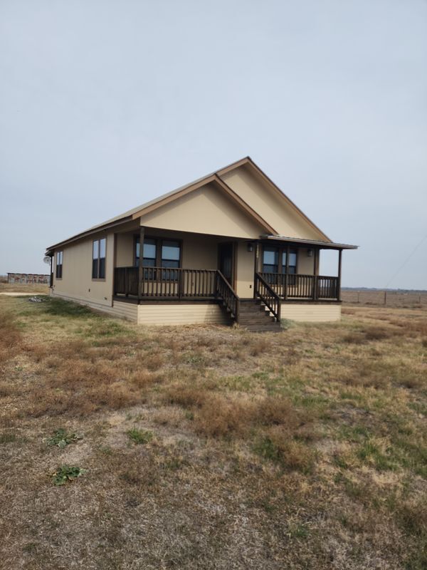 Foto del edificio - 1128 Farm to Market Rd 532