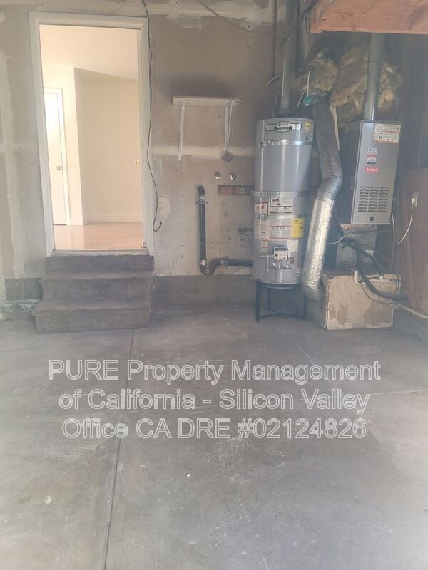 Foto del edificio - 68 N White Rd