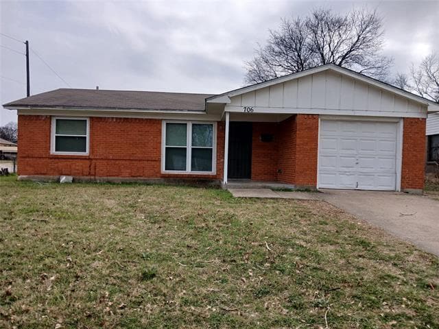 Foto del edificio - 706 Goldwood Dr