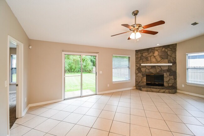 Foto del edificio - 1552 Shearwater Dr
