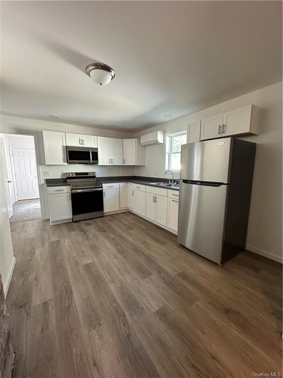 Building Photo - 17 N Manheim Blvd