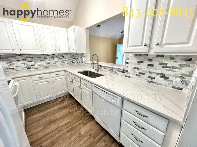 Foto del edificio - 3025 Marlin Rd