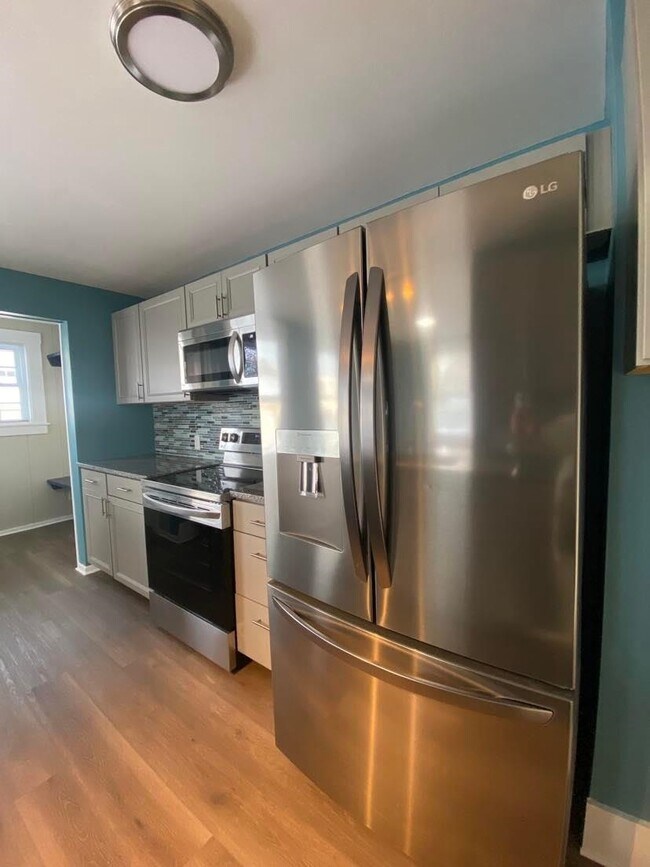 8 Park St, Dover, NH 03820 Townhome Rentals in Dover NH