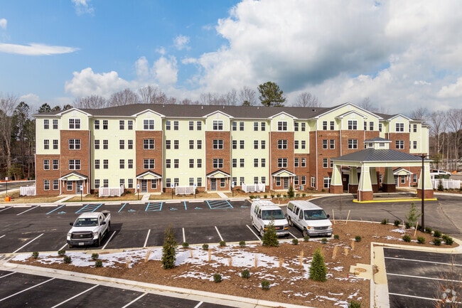 Building Photo - Grande Oak - A 55+ community!