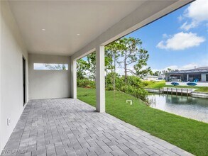 Building Photo - 1419 NW 17th Ave