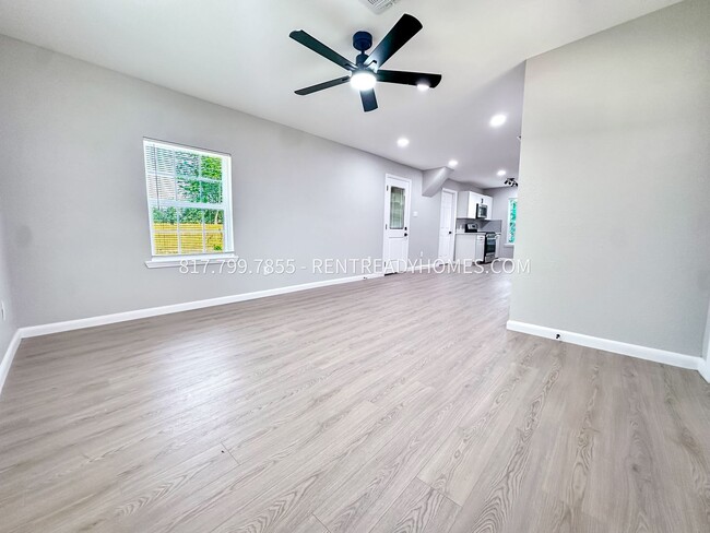 Photo - 6431 Myrtle St House