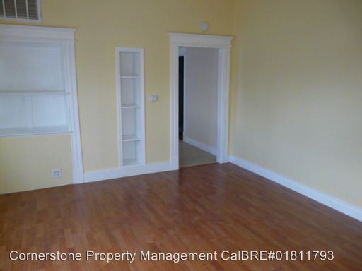 Building Photo - 831 N 11th St