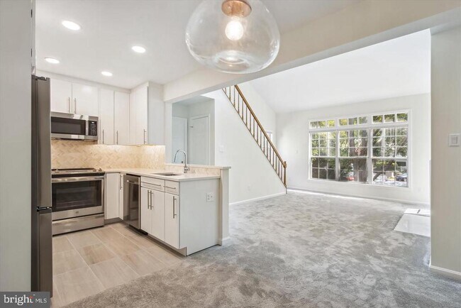 Foto del edificio - 2224 Springwood Dr