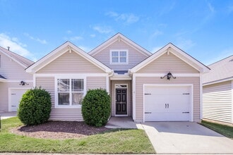 Building Photo - 84 Denby Cir