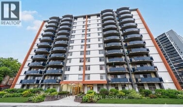 Building Photo - 2255 Weston Rd