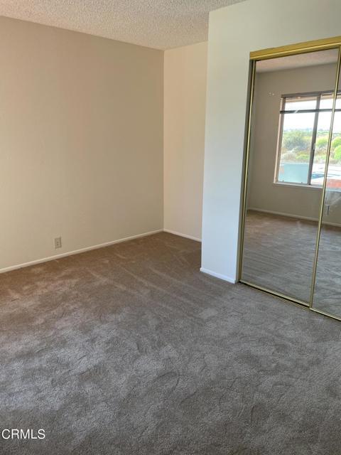 Foto del edificio - 3031 E Harbor Blvd