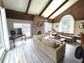 Building Photo - 560 Brandon Rd Building Photo - 560 Brandon Rd