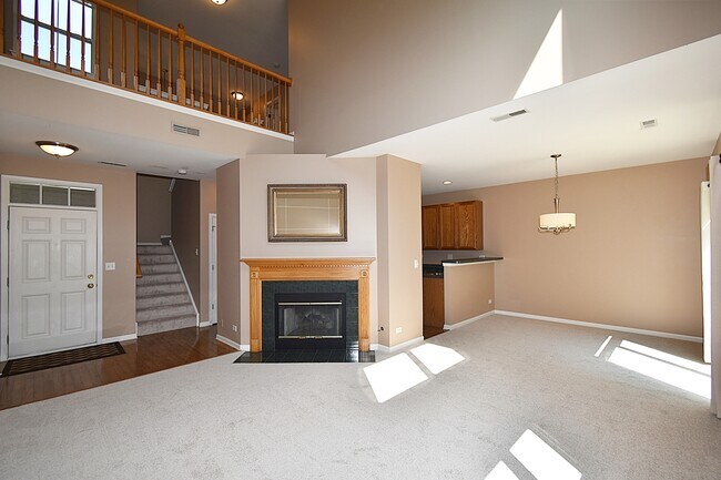 Foto del edificio - 312 Fairmont Ct